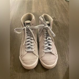 Nike blazers blue laces, grey, and white